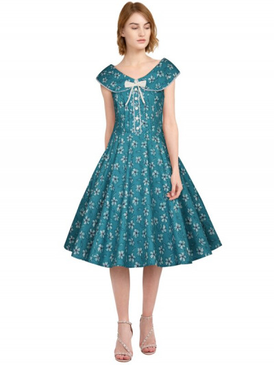 Vintage-Kleid mit zarter Spitze in Aquamarin