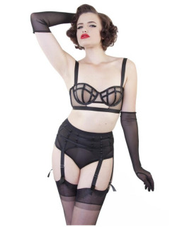 Suspender-Belt